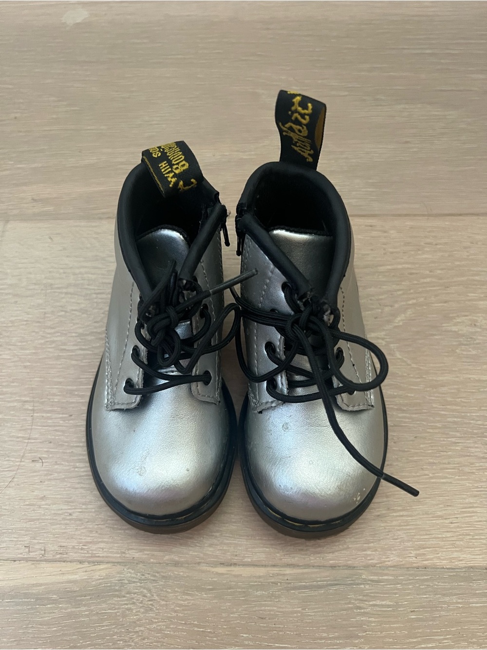 Dr. Martens Kids Silver Lace-Up Ankle Boots